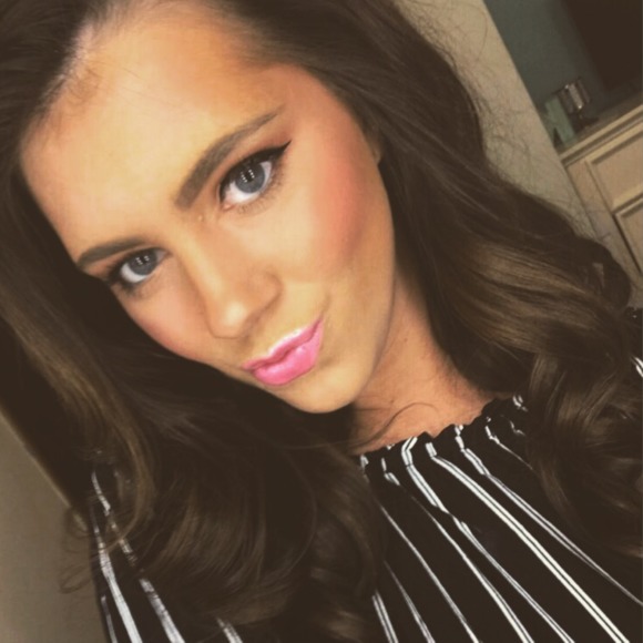 Meet your Posher, Kate - Picture 1 of 1